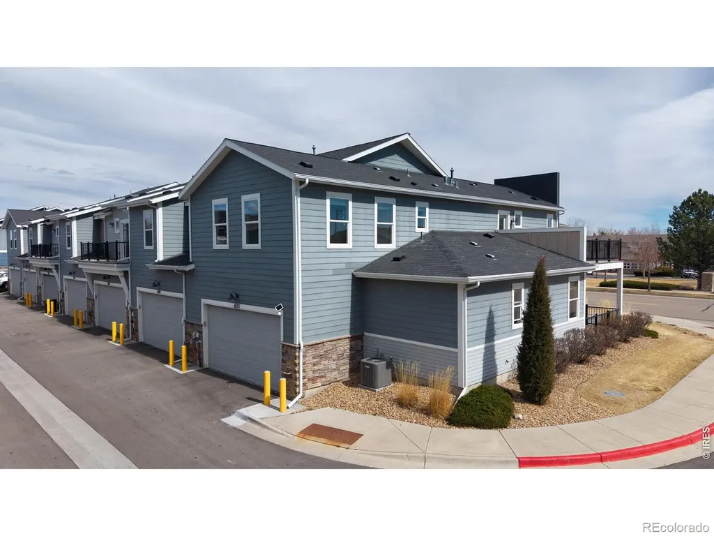653 Grandview Mdws Drive Longmont CO 80503