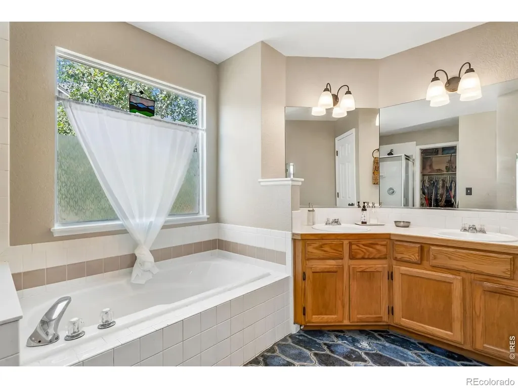 3819 Drake Court Loveland CO 80538
