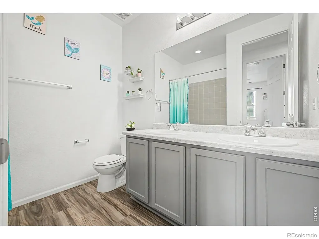 26772 E Ellsworth Avenue Aurora CO 80018