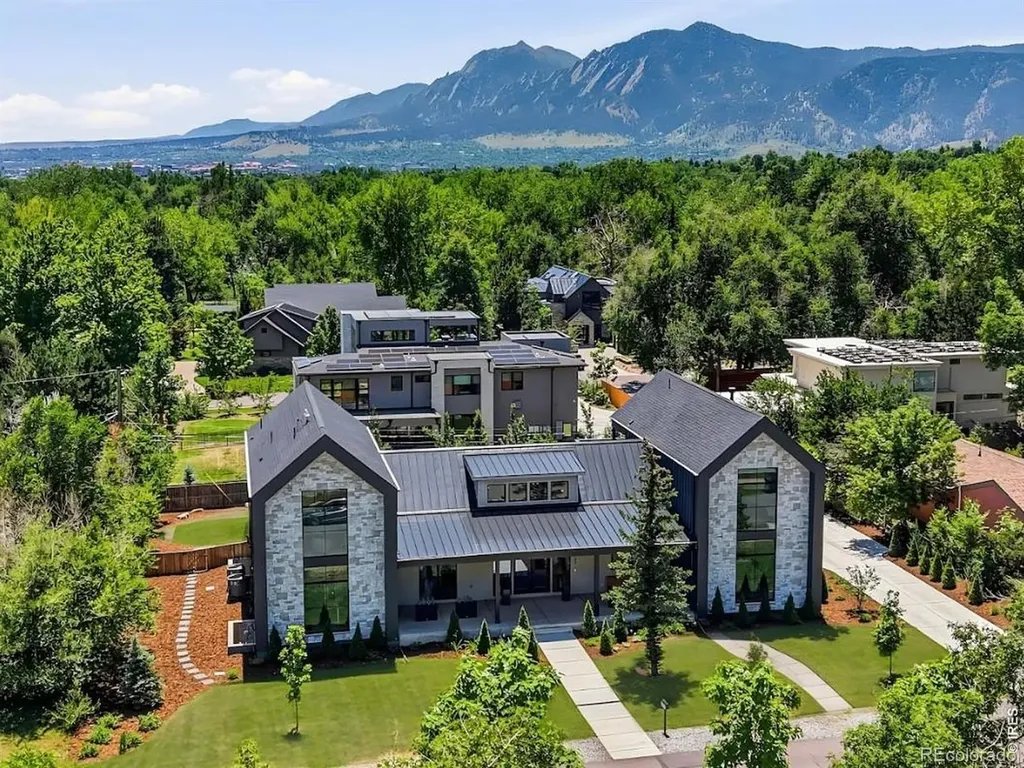 2160 Upland Avenue Boulder CO 80304