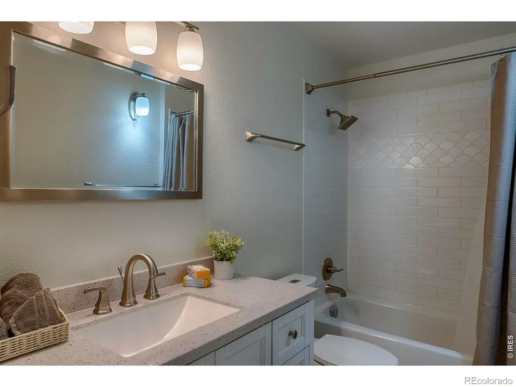 1311 Songbird Court Boulder CO 80303
