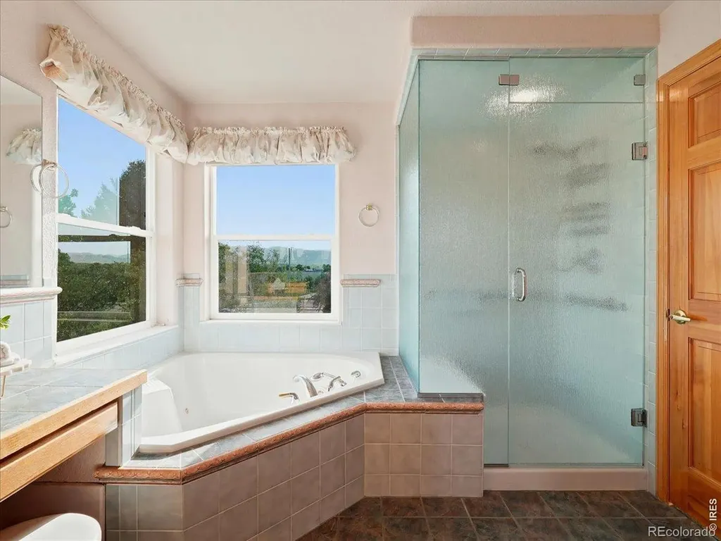1669 Brown Court Longmont CO 80503