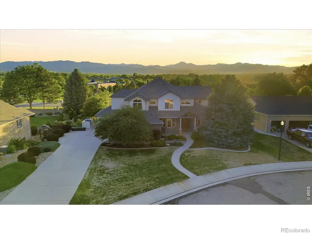 1669 Brown Court Longmont CO 80503