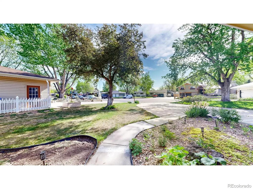 7027 Vivian Court Arvada CO 80004
