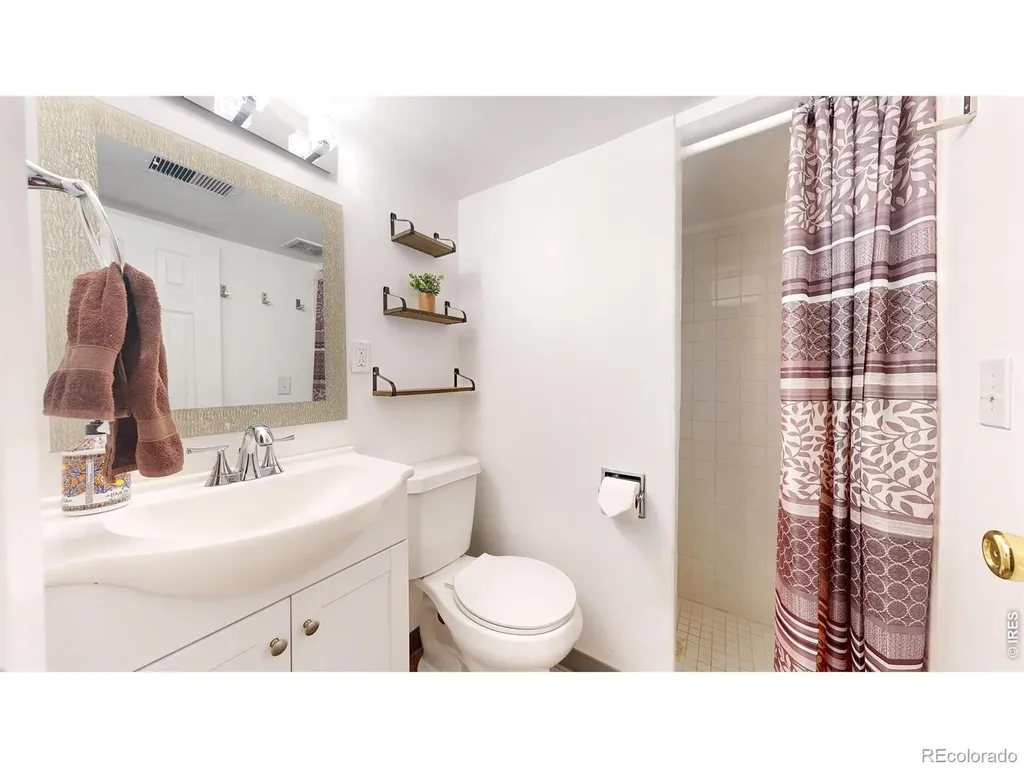 7027 Vivian Court Arvada CO 80004