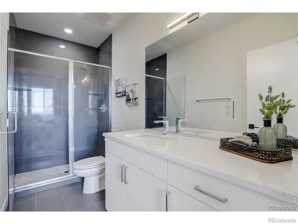 3937 Inca Street Denver CO 80211