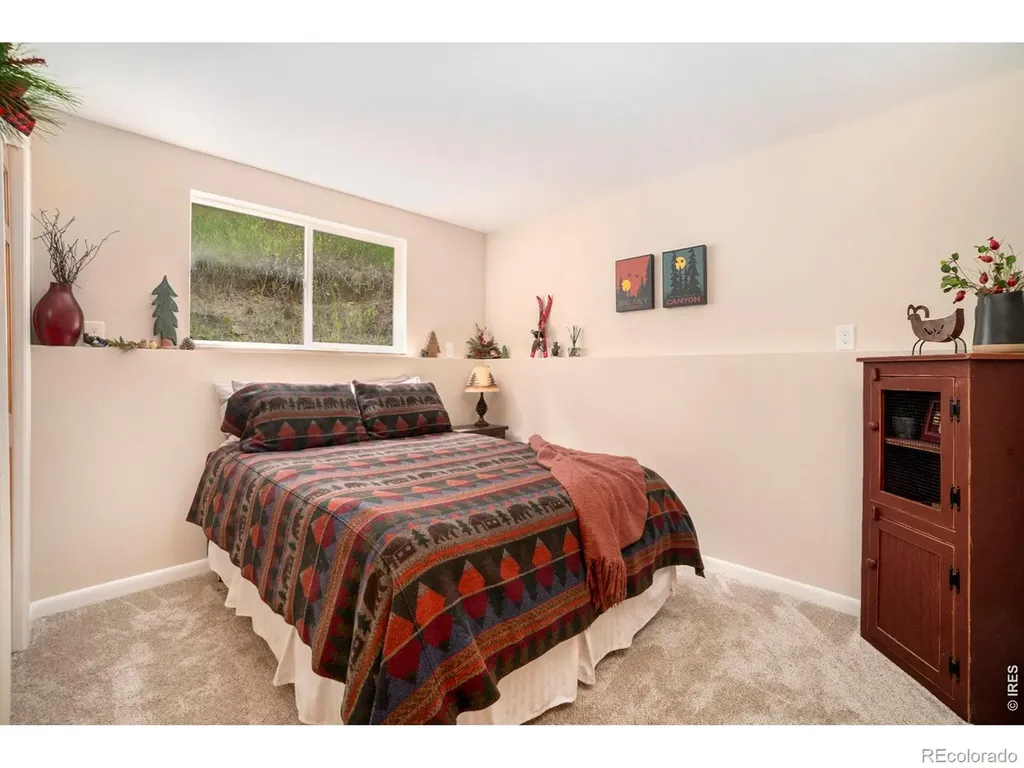 148 Big Pine Lane Drake CO 80515