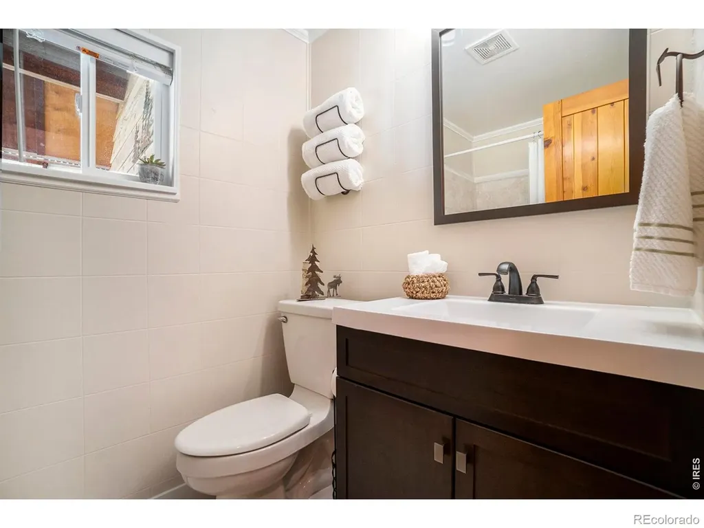 148 Big Pine Lane Drake CO 80515