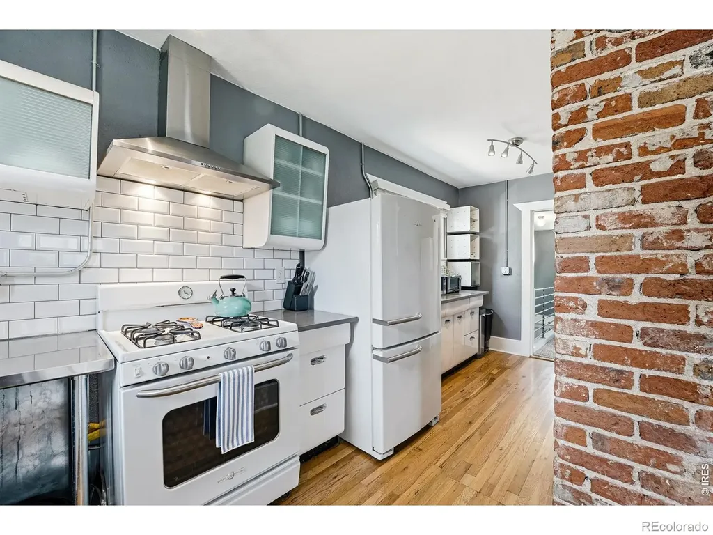 1866 S Lincoln Street Denver CO 80210