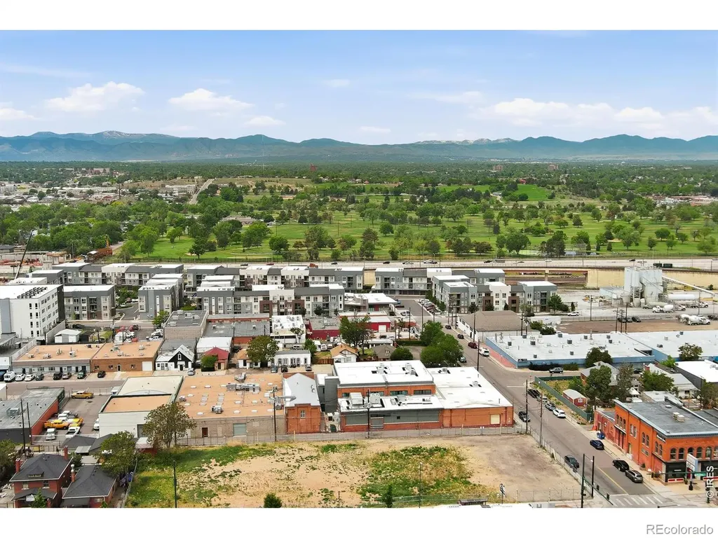 1866 S Lincoln Street Denver CO 80210
