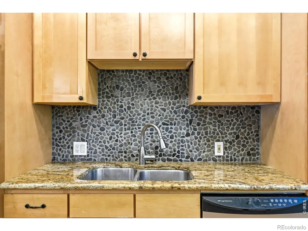 3600 Cloverleaf Drive Boulder CO 80304
