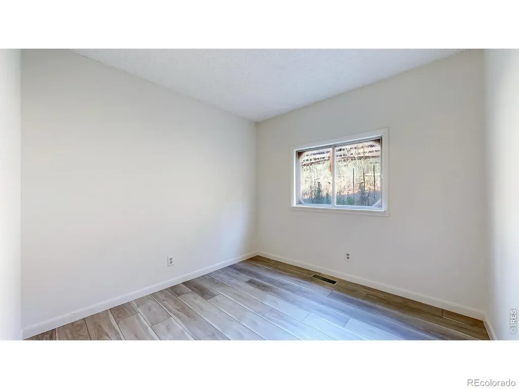 163 West Creek Road Glen Haven CO 80532