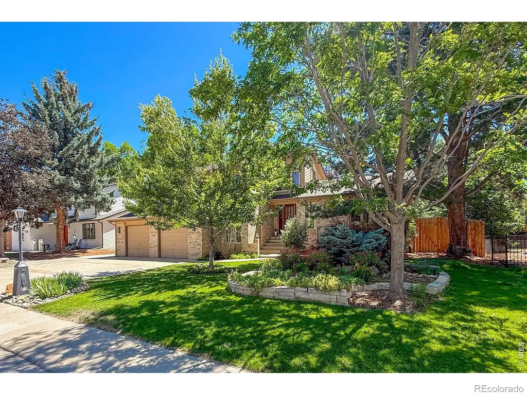 1234 Twin Peaks Circle Longmont CO 80503