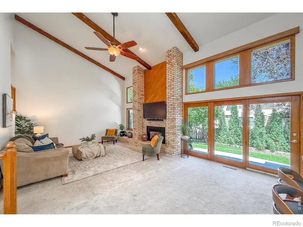 1234 Twin Peaks Circle Longmont CO 80503