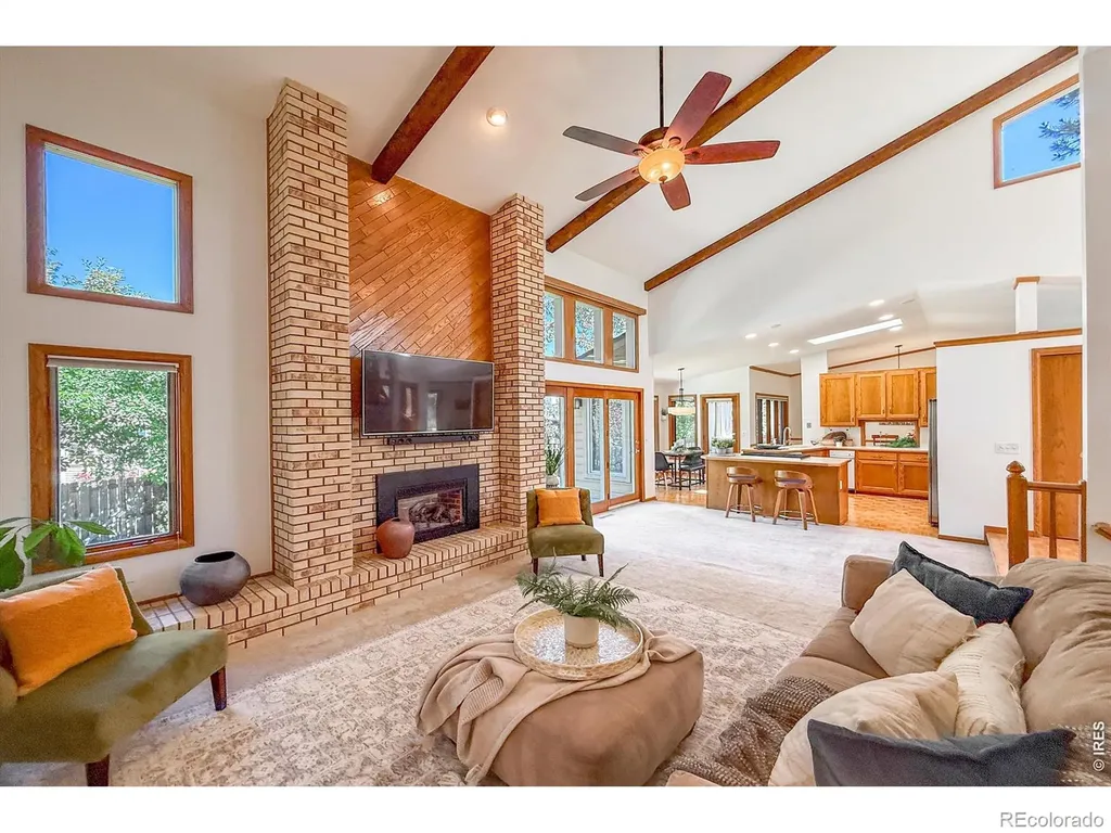 1234 Twin Peaks Circle Longmont CO 80503