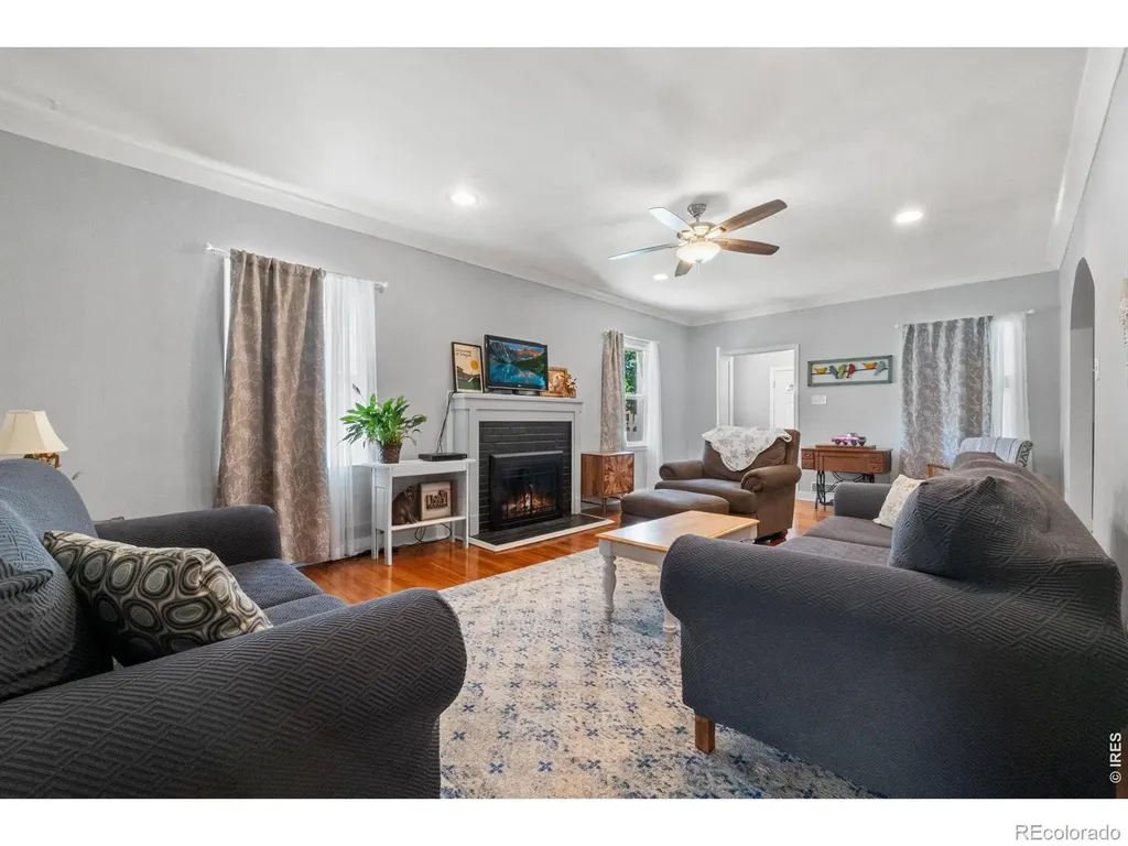 617 Cameron Street Brush CO 80723