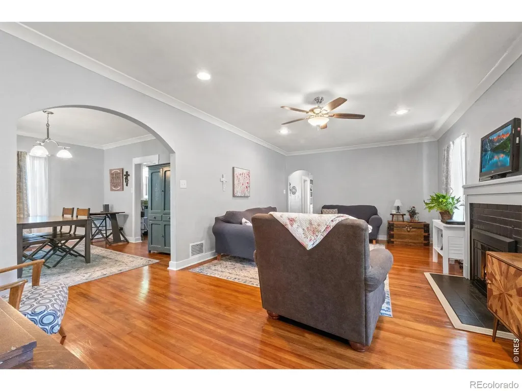 617 Cameron Street Brush CO 80723