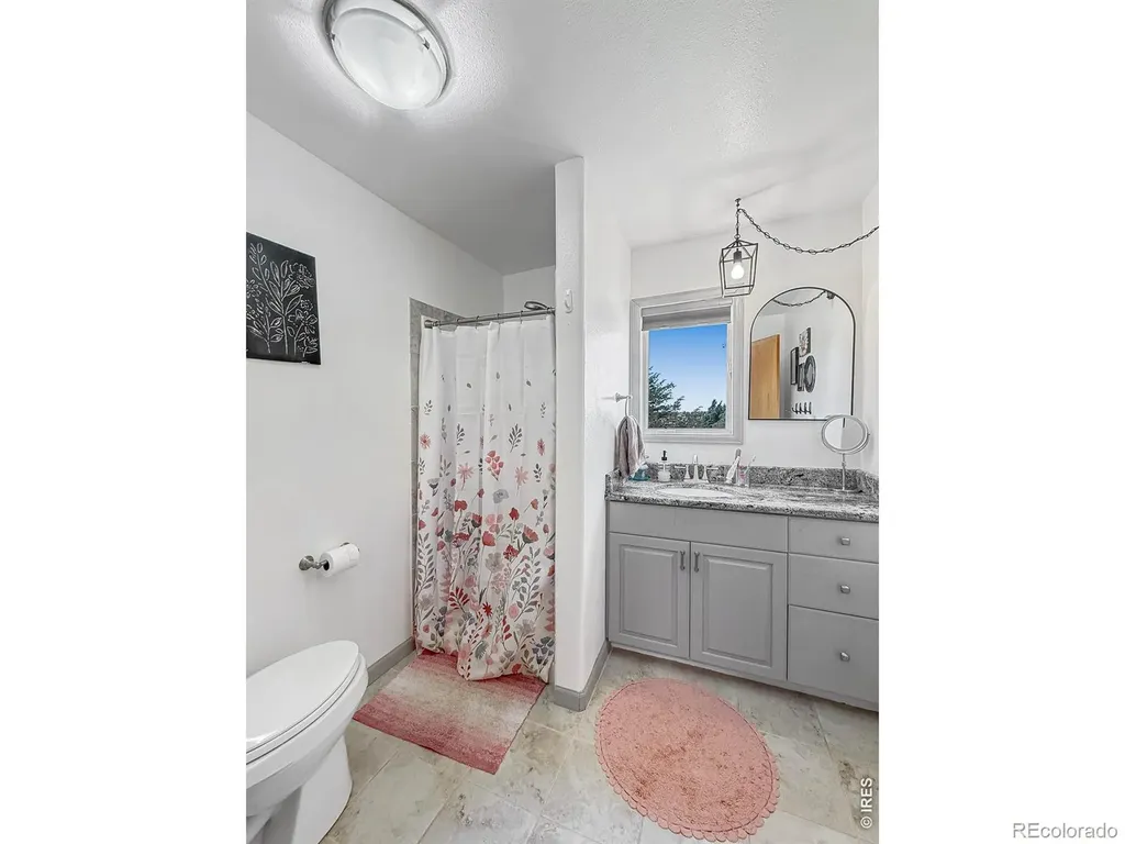 43331 County Road 16 Holyoke CO 80734