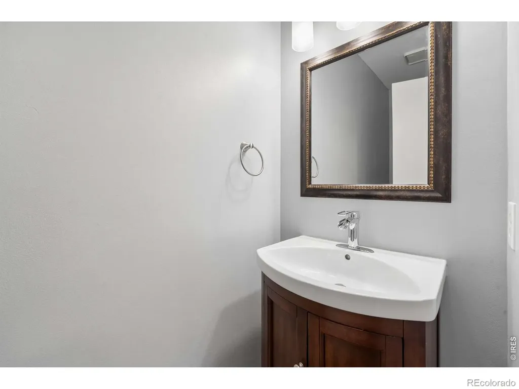123 E 42nd Street Loveland CO 80538