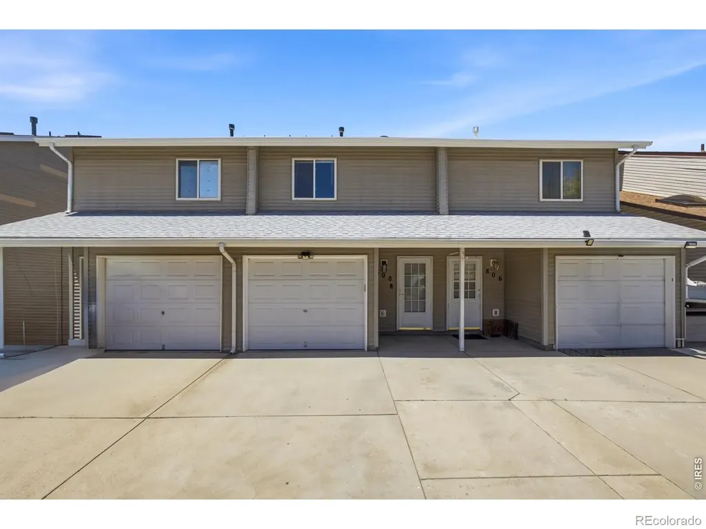 808 Gabriel Court Dacono CO 80514