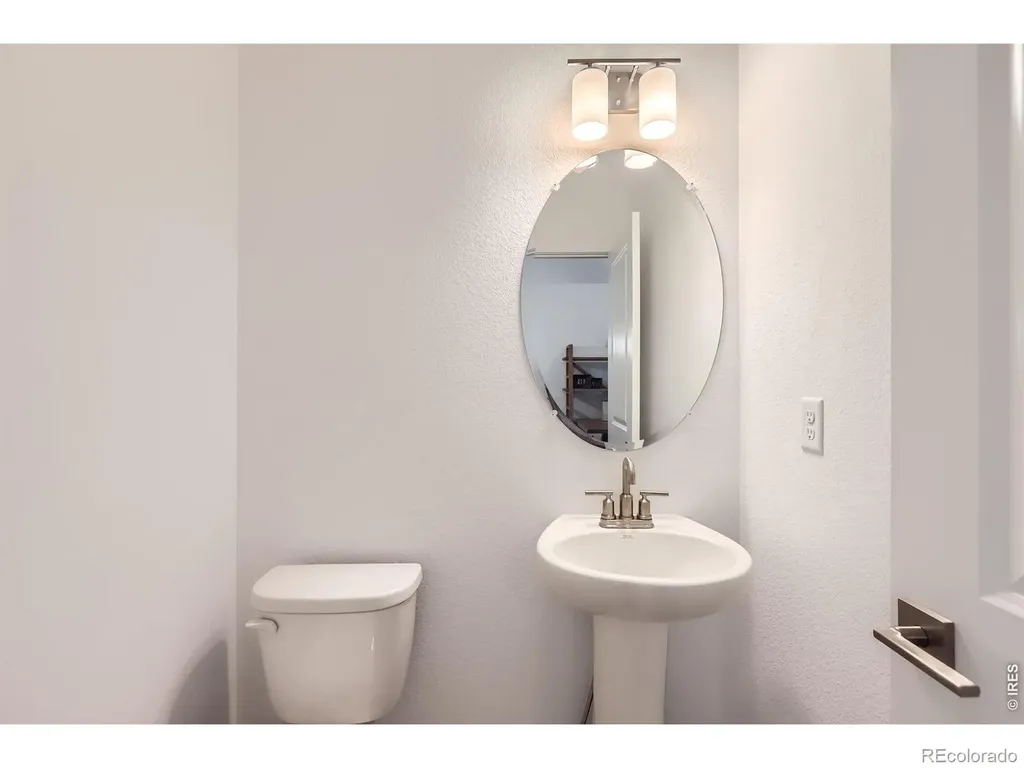 2844 Bear Springs Circle Longmont CO 80503