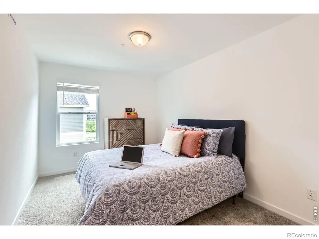 2844 Bear Springs Circle Longmont CO 80503