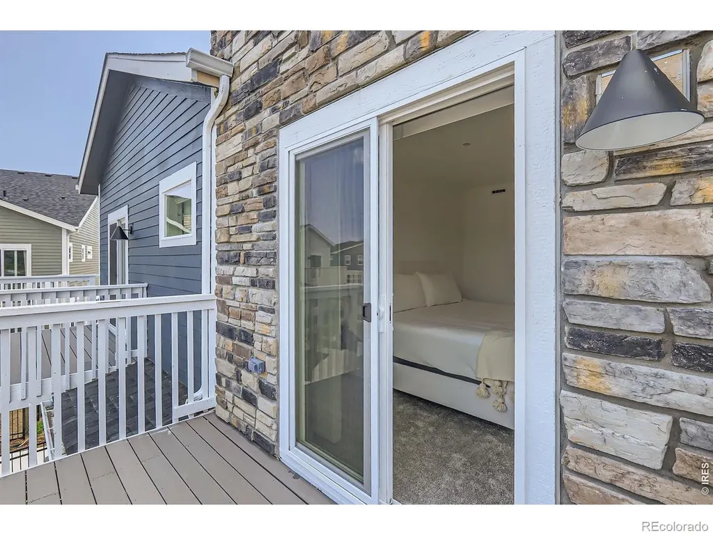 2844 Bear Springs Circle Longmont CO 80503
