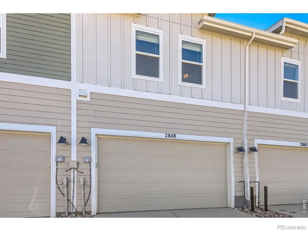 2844 Bear Springs Circle Longmont CO 80503