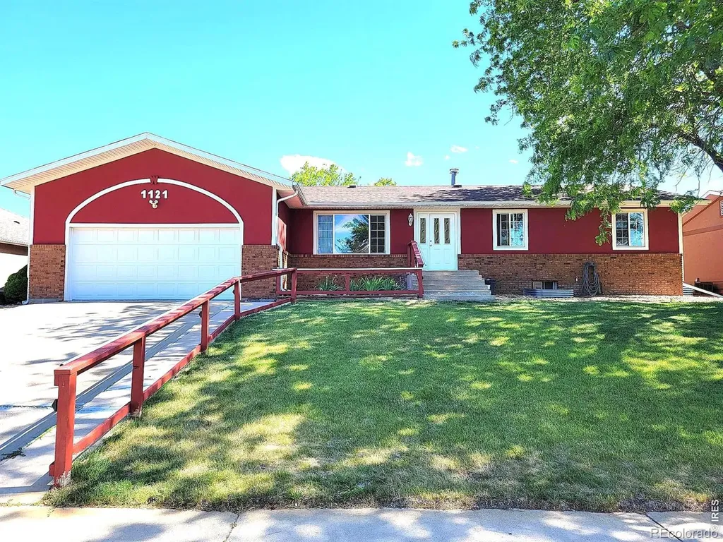 1121 Fairhurst Street Sterling CO 80751