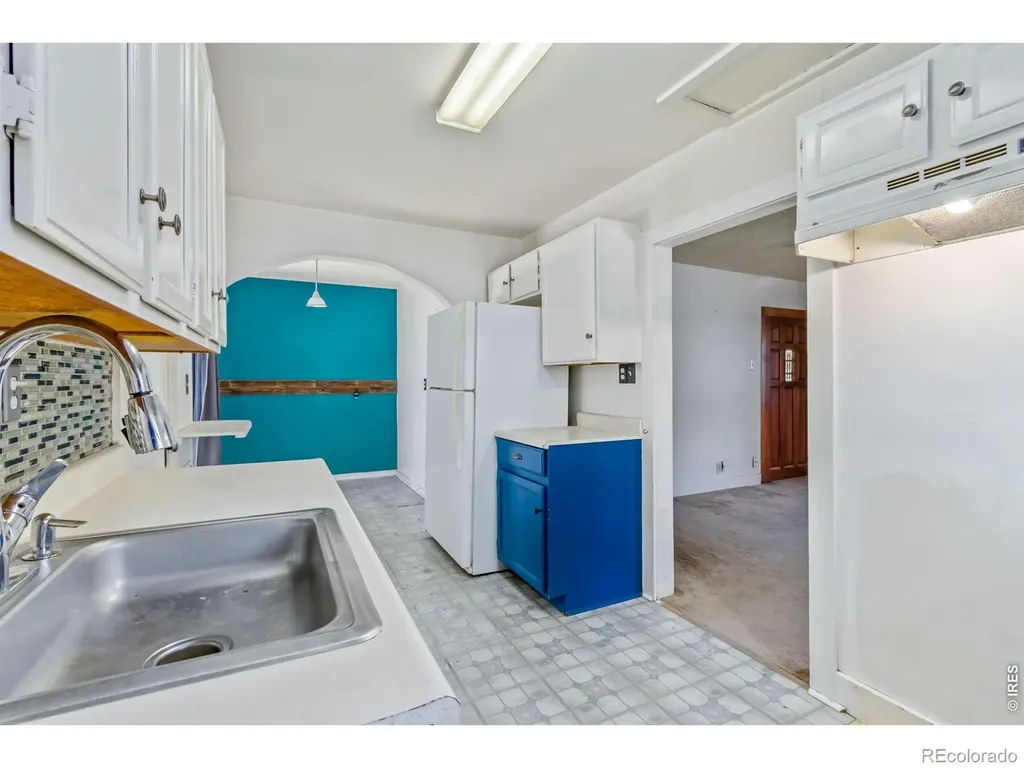1542 N Cleveland Avenue Loveland CO 80538