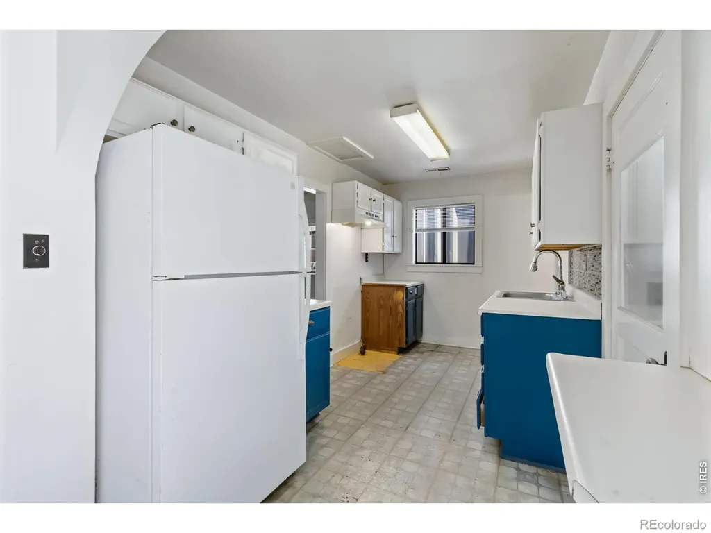 1542 N Cleveland Avenue Loveland CO 80538