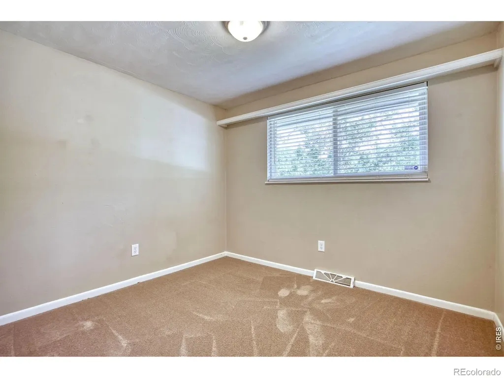 1113 Kansas Avenue Longmont CO 80501