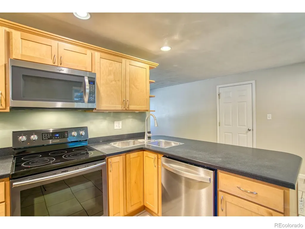 1113 Kansas Avenue Longmont CO 80501