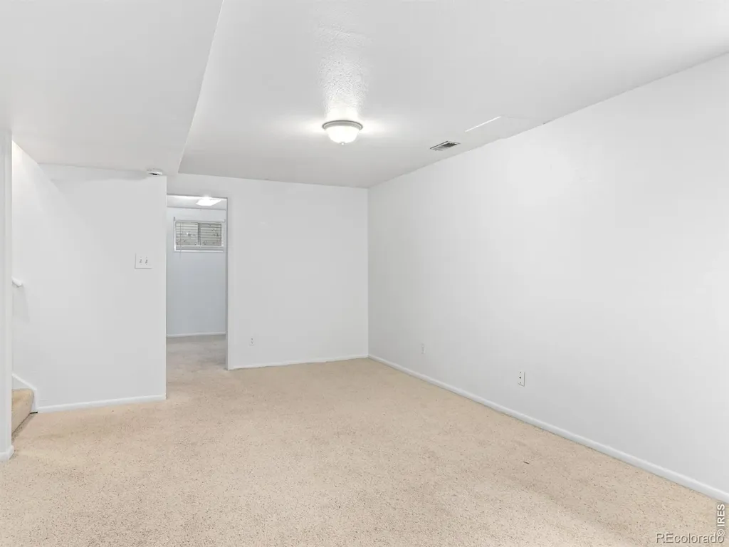 1024 Oxford Lane Fort Collins CO 80525