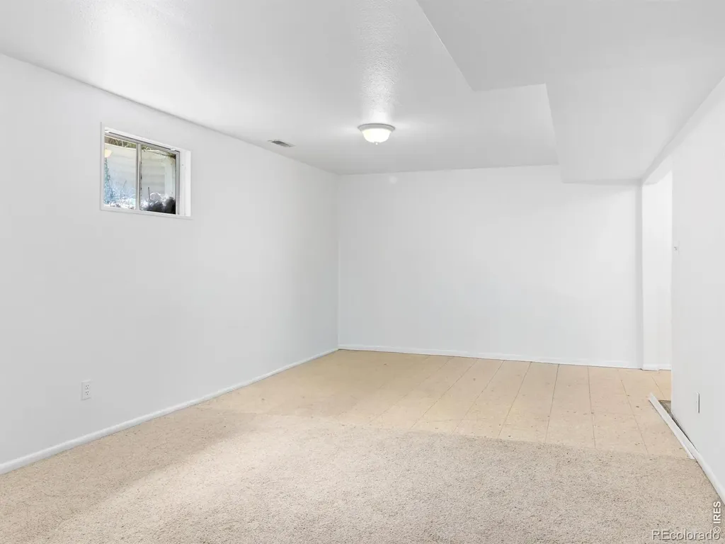 1024 Oxford Lane Fort Collins CO 80525
