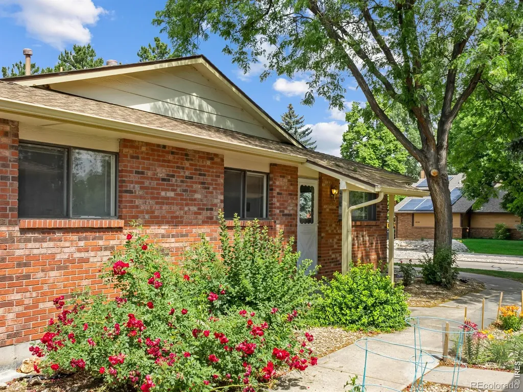 1024 Oxford Lane Fort Collins CO 80525