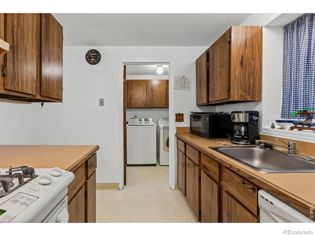 512 Locust Grove Drive Fort Collins CO 80521