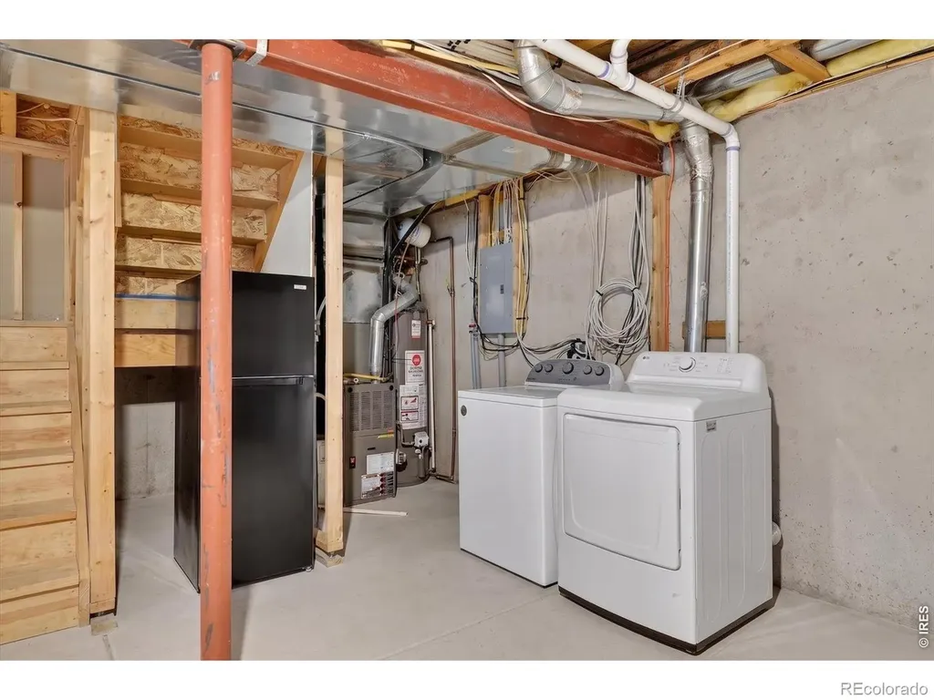805 Summer Hawk Drive Longmont CO 80504