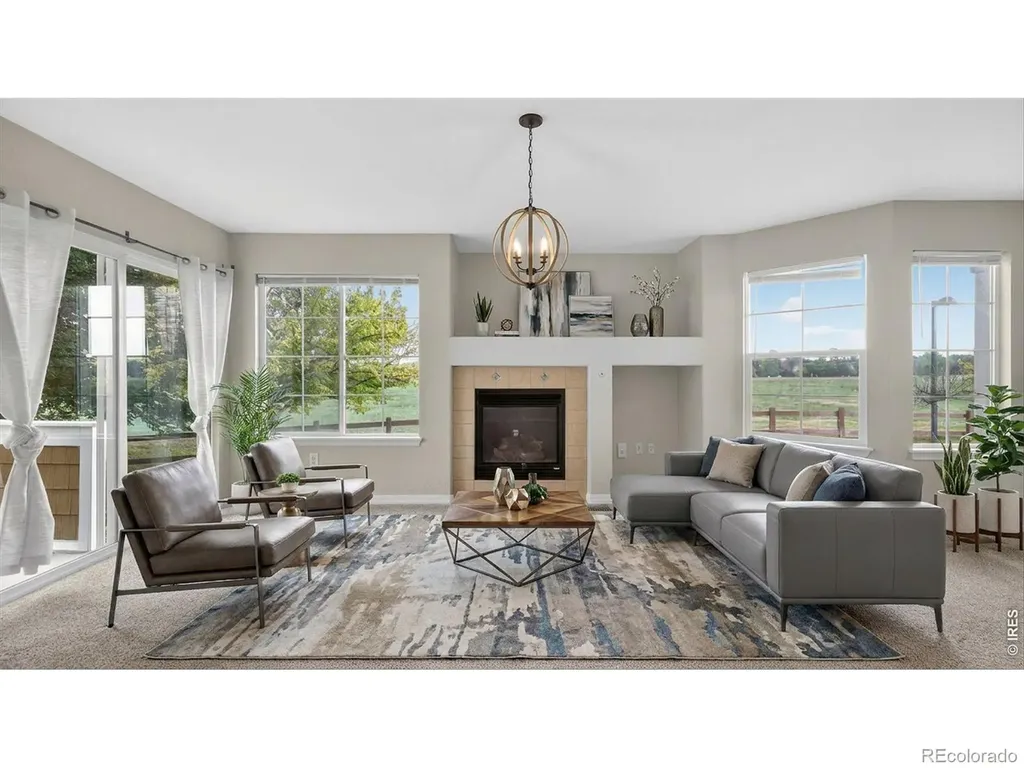 805 Summer Hawk Drive Longmont CO 80504