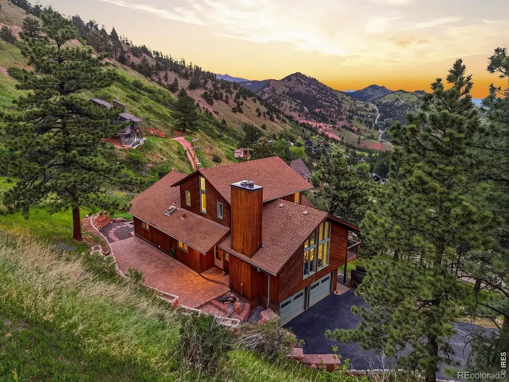 607 N Cedar Brook Road Boulder CO 80304
