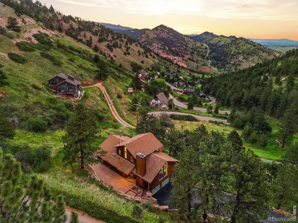 607 N Cedar Brook Road Boulder CO 80304
