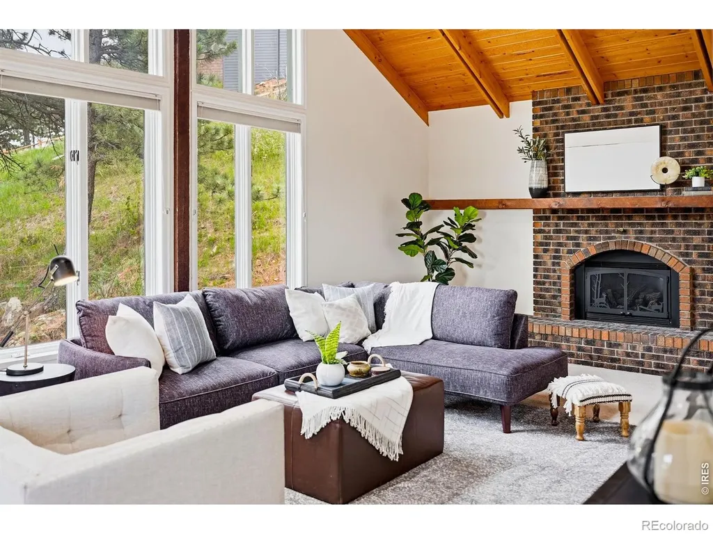 607 N Cedar Brook Road Boulder CO 80304