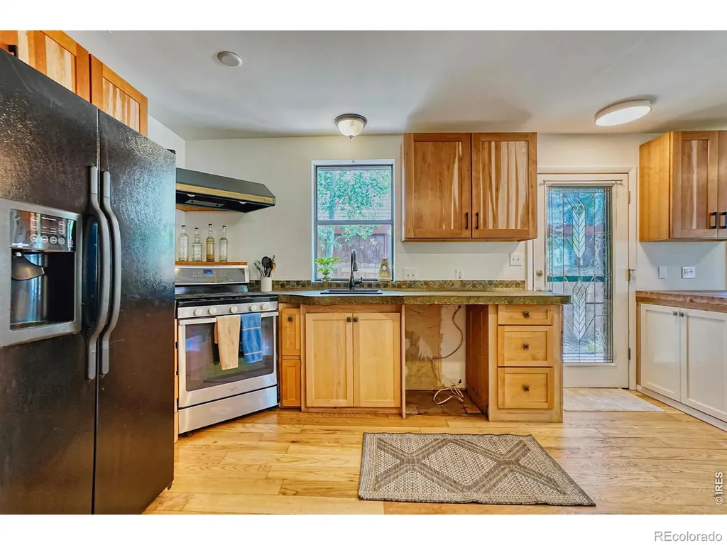 253 W Breed Street Nederland CO 80466