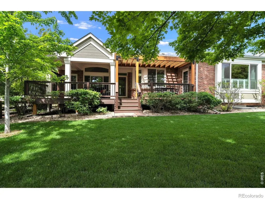 1590 Snowy Owl Drive Broomfield CO 80020