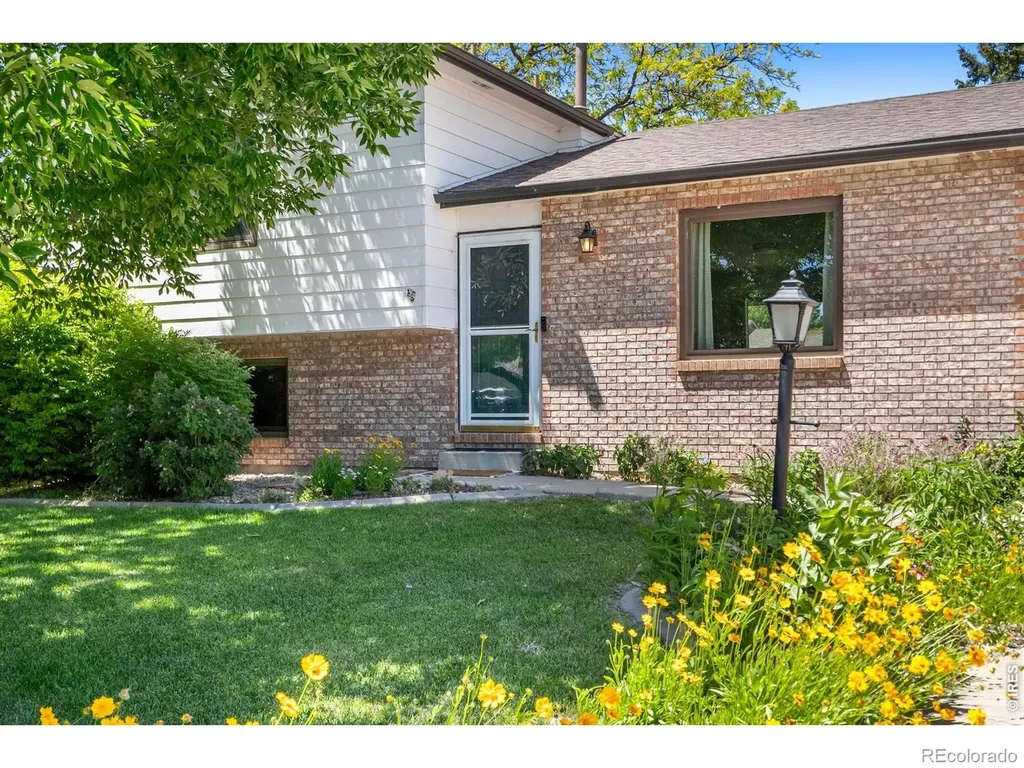 3281 Mcintosh Court Loveland CO 80538