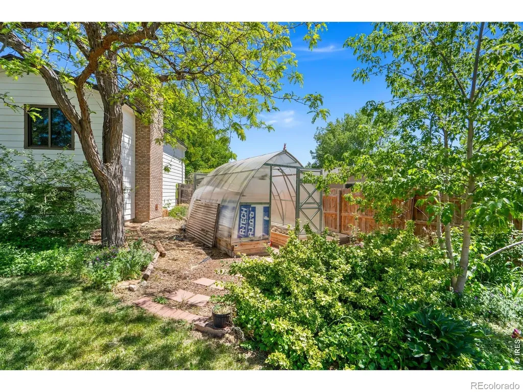 3281 Mcintosh Court Loveland CO 80538