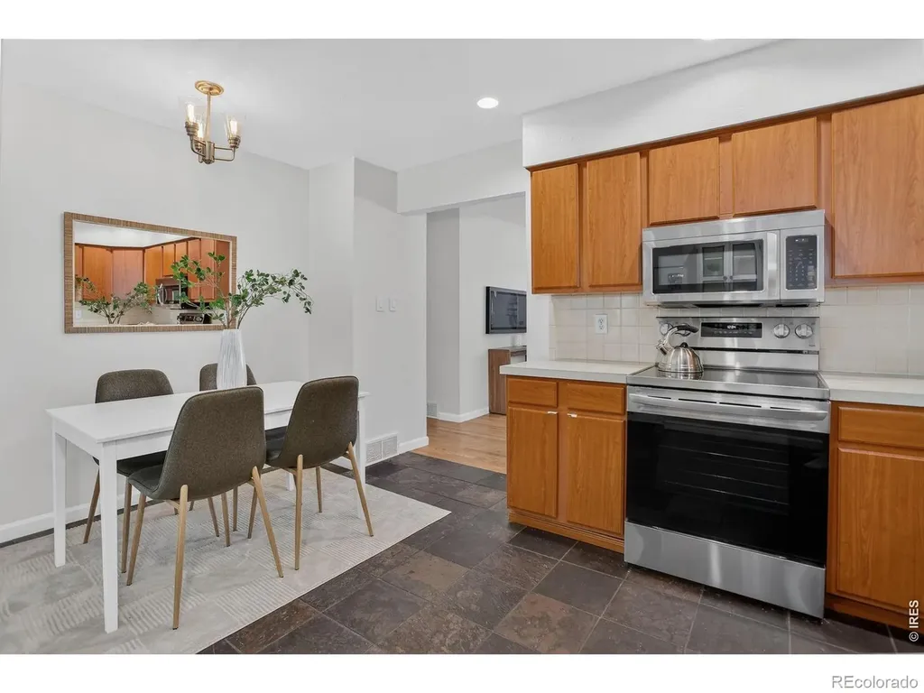 1089 S Coffman Street Longmont CO 80501