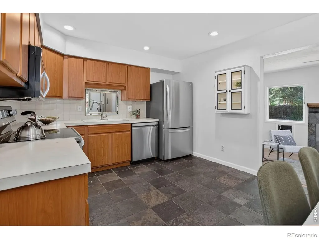 1089 S Coffman Street Longmont CO 80501