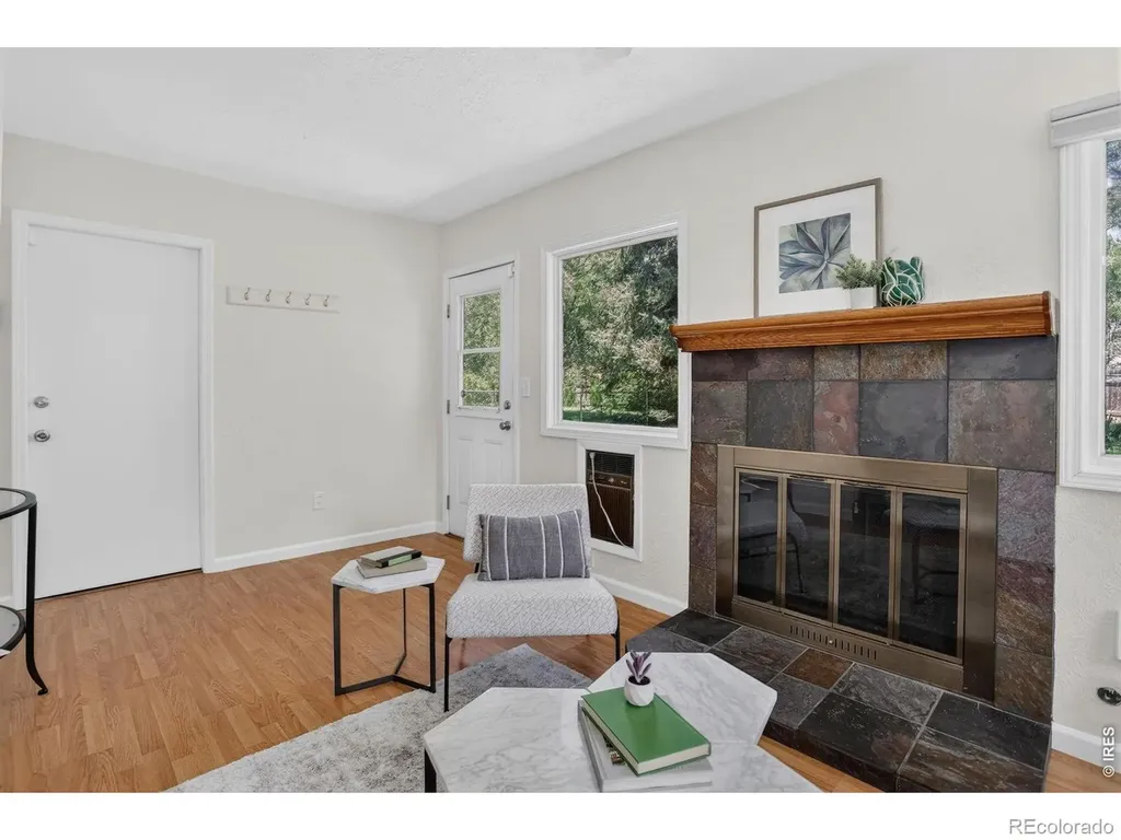 1089 S Coffman Street Longmont CO 80501