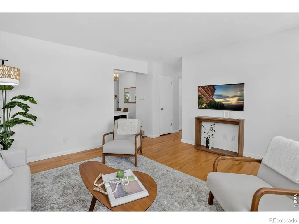 1089 S Coffman Street Longmont CO 80501